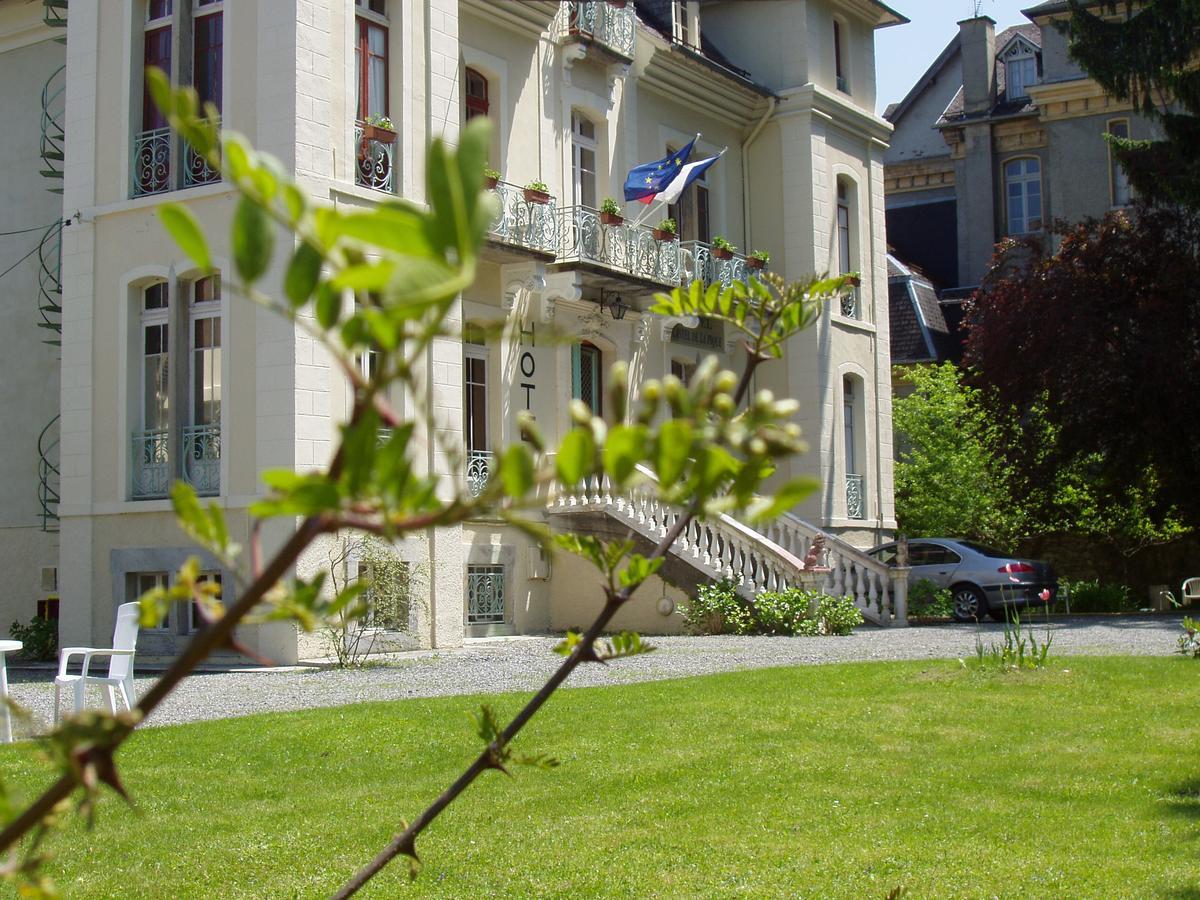 مبيت وإفطار Bagnères-de-Luchon Castel De La Pique المظهر الخارجي الصورة